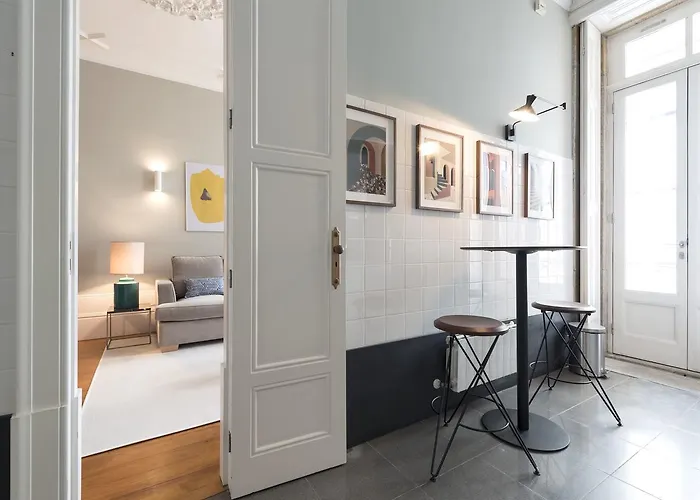 Lovelystay - Flower Stylish