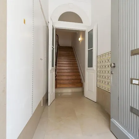 Lovelystay - Flower Stylish Oporto