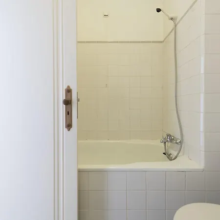 Lovelystay - Flower Stylish