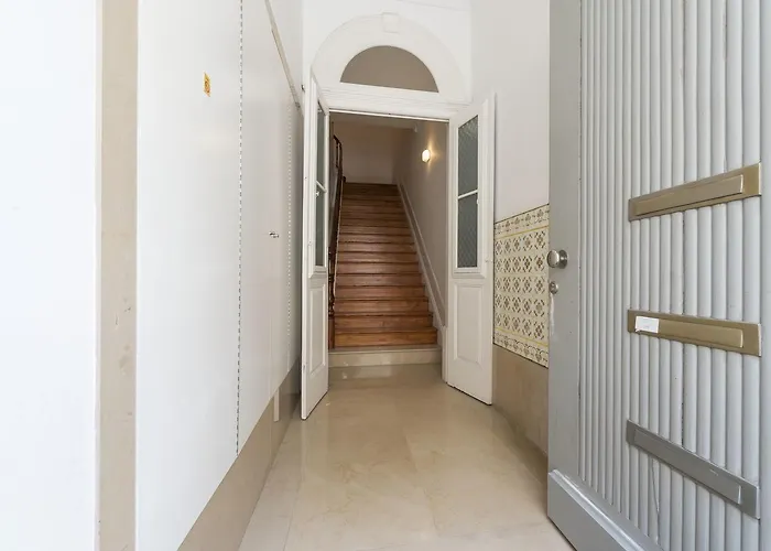 Lovelystay - Flower Stylish Oporto